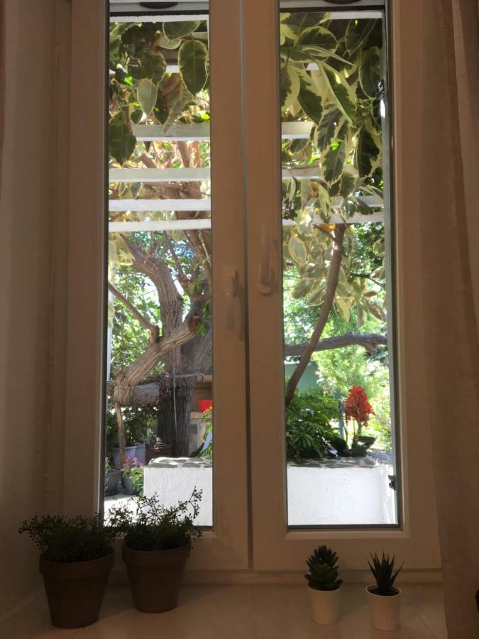 Gerania Milos Apartment Adamantas  Exterior photo